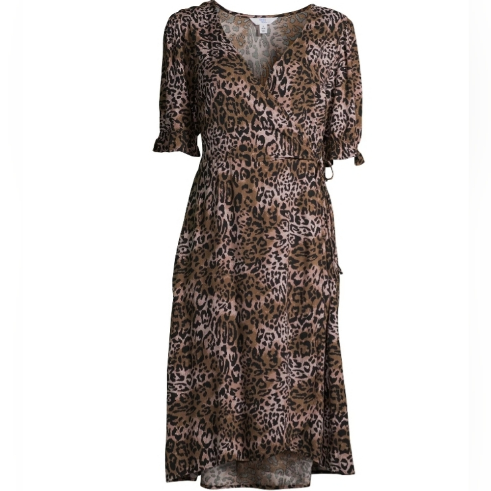 Woman's Time and Tru Woven Leopard V-Neck Knee Length Wrap Dress Size Medium